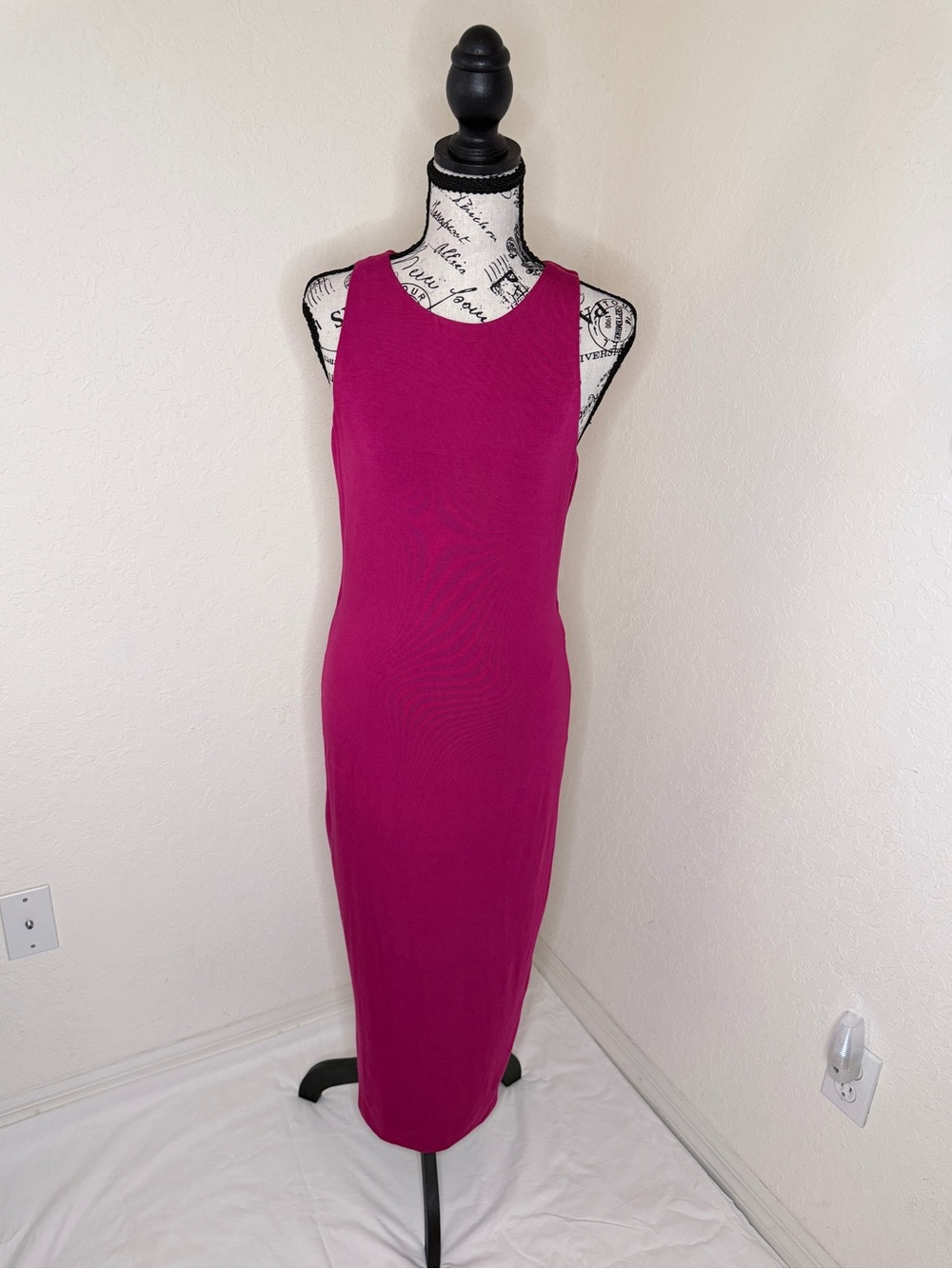 Socialite Maxi Dress NWT